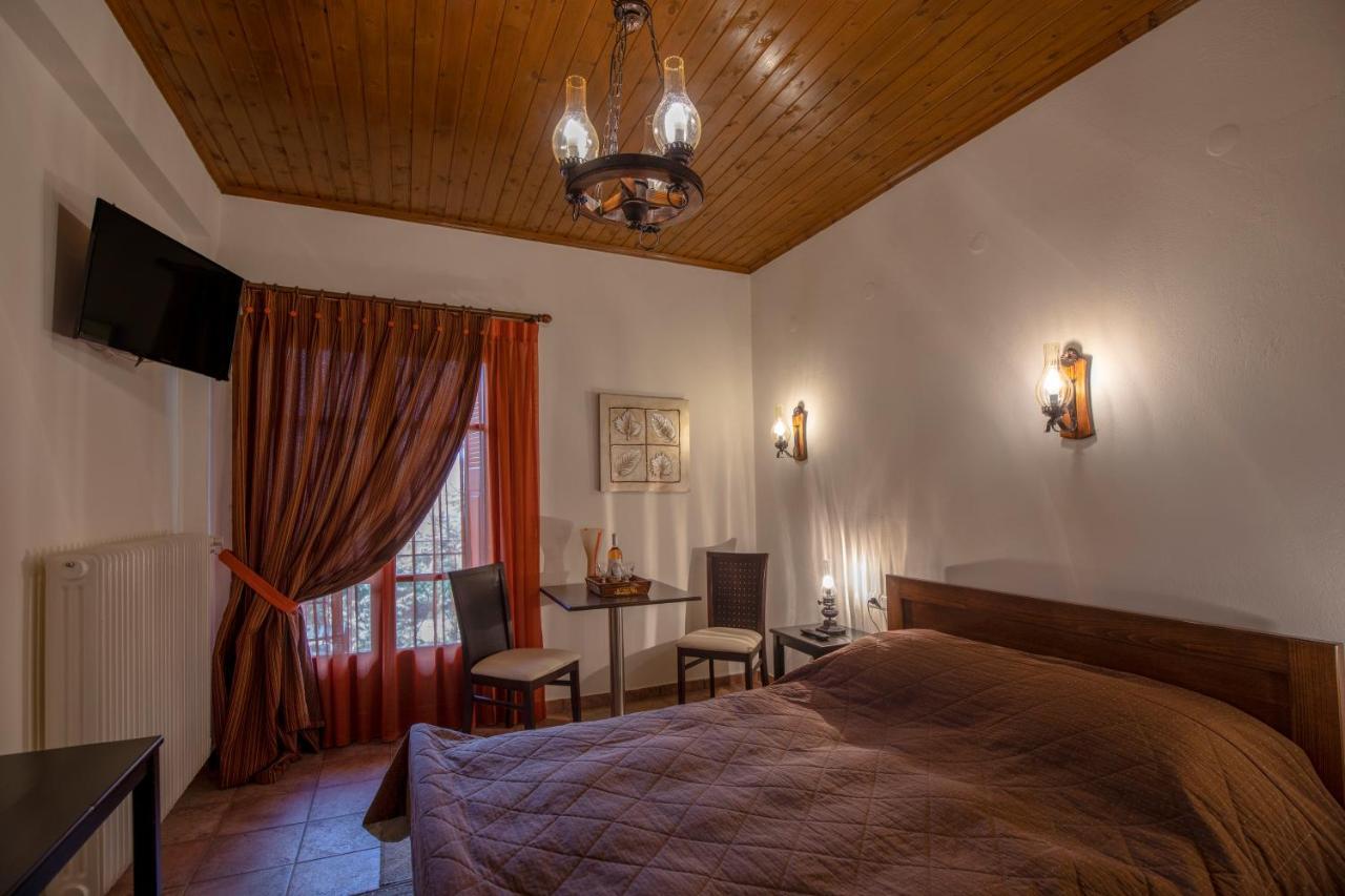 Guesthouse Alexandra Eptálofos 外观 照片