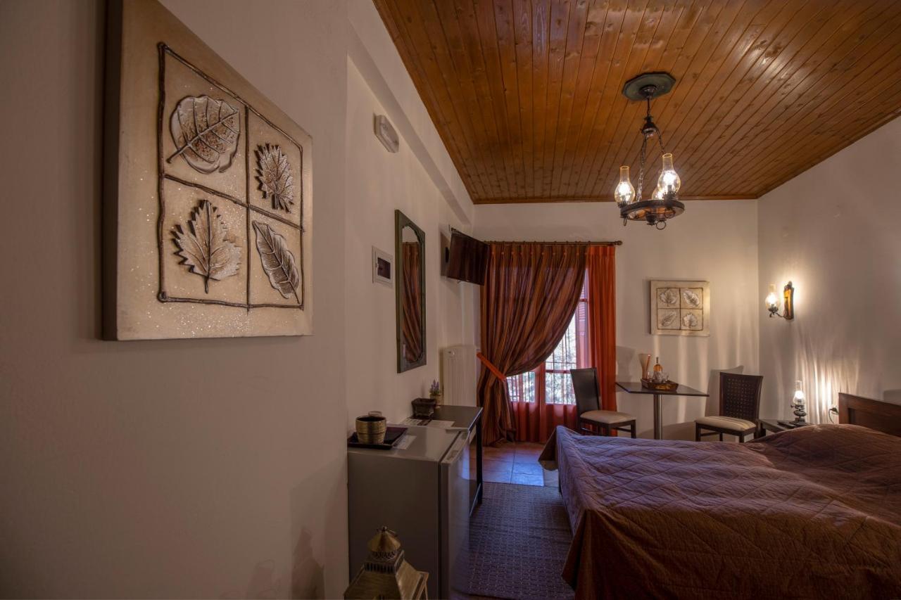 Guesthouse Alexandra Eptálofos 外观 照片