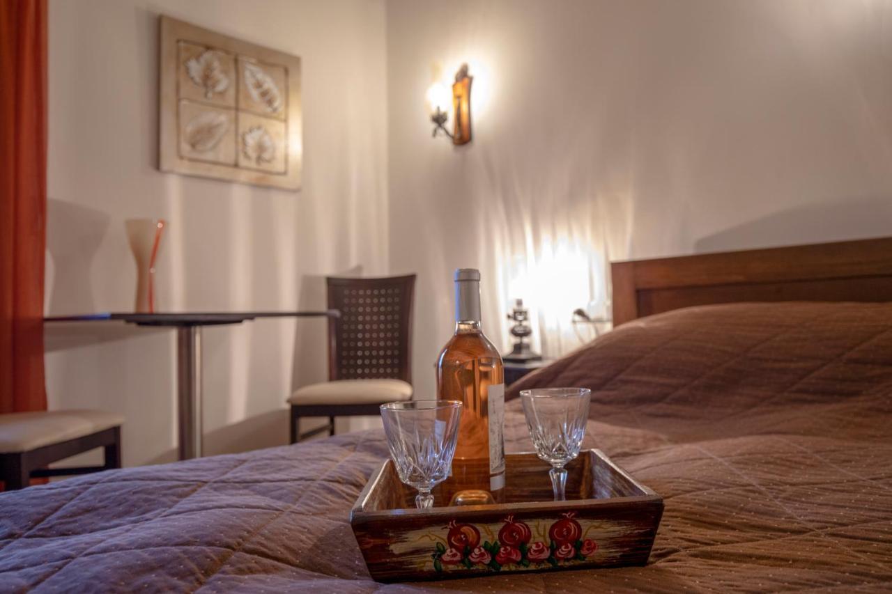 Guesthouse Alexandra Eptálofos 外观 照片
