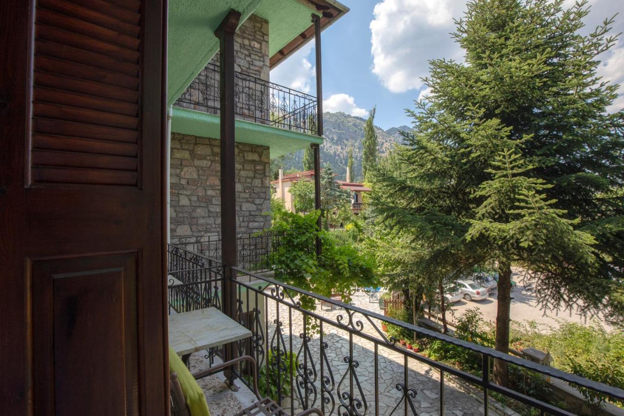 Guesthouse Alexandra Eptálofos 外观 照片