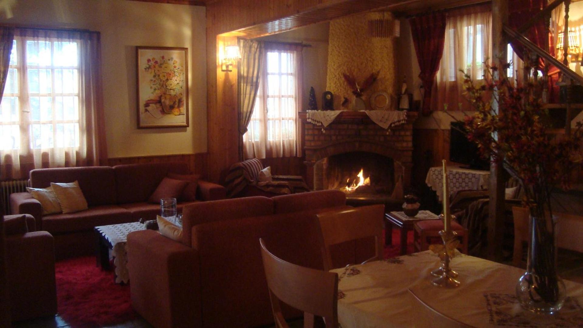 Guesthouse Alexandra Eptálofos 外观 照片