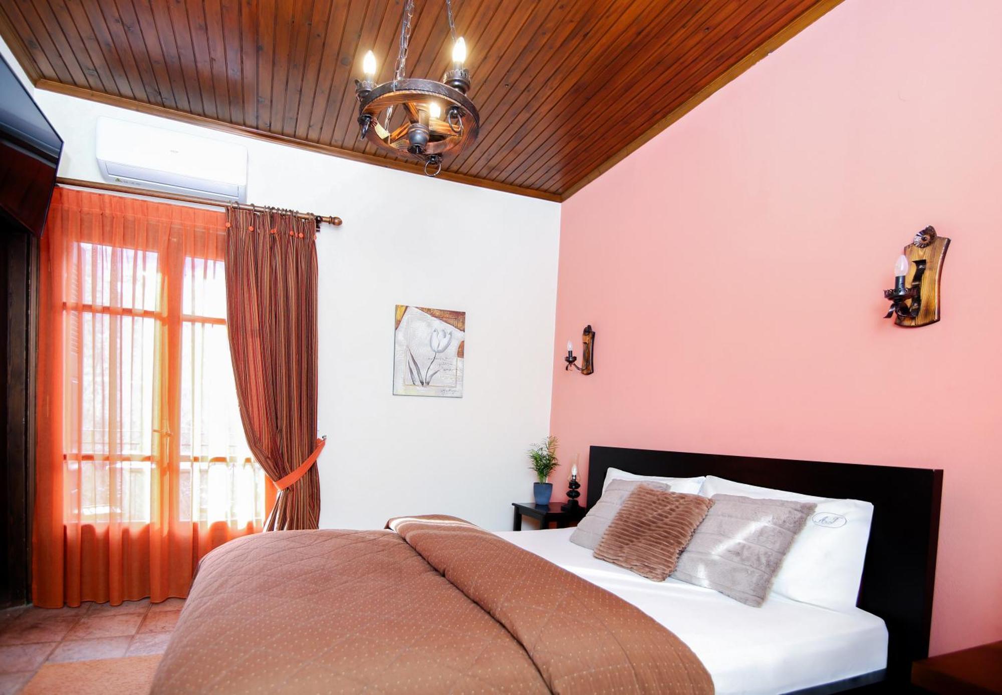 Guesthouse Alexandra Eptálofos 外观 照片
