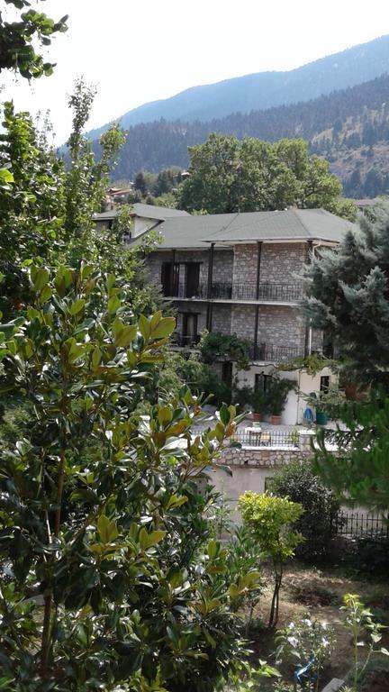 Guesthouse Alexandra Eptálofos 外观 照片