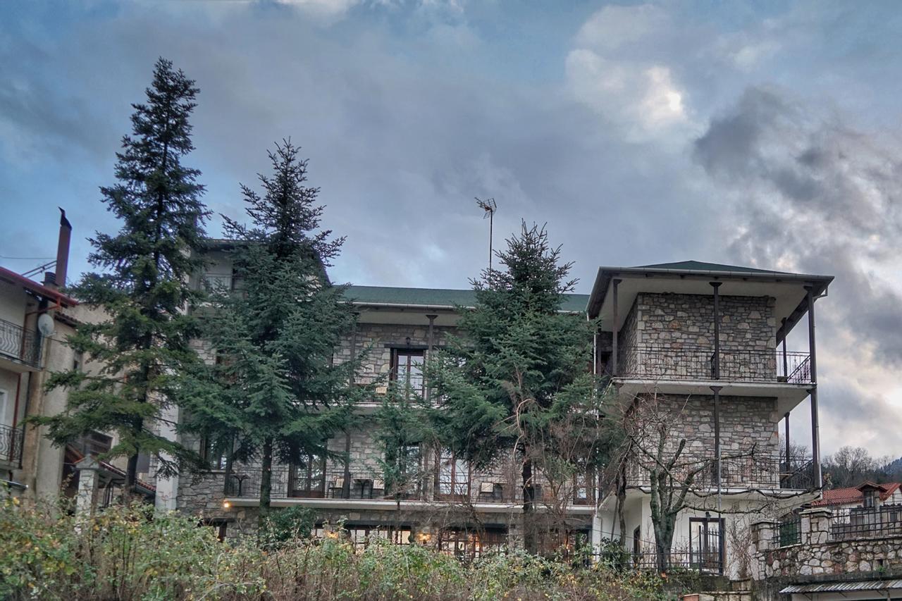 Guesthouse Alexandra Eptálofos 外观 照片